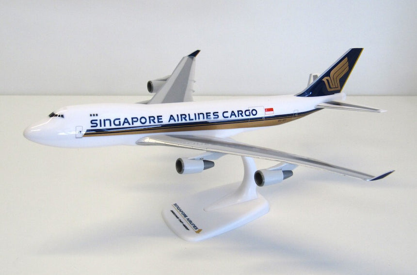 Singapore Airlines Boeing 747-400F 9V-SFI - Snap-Fit 1/250 Aircraft Scale Model