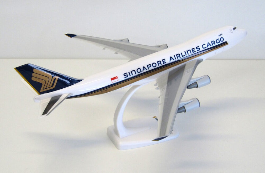 Singapore Airlines Boeing 747-400F 9V-SFI - Snap-Fit 1/250 Aircraft Scale Model