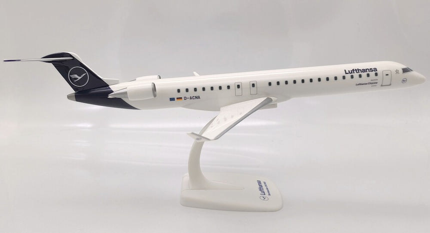 PPC Models Lufthansa CRJ 900 1/100 Aircraft Scale Model
