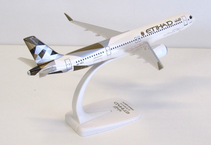 PPC Models Etihad Airbus A321 Neo 1/200 Aircraft Scale Model