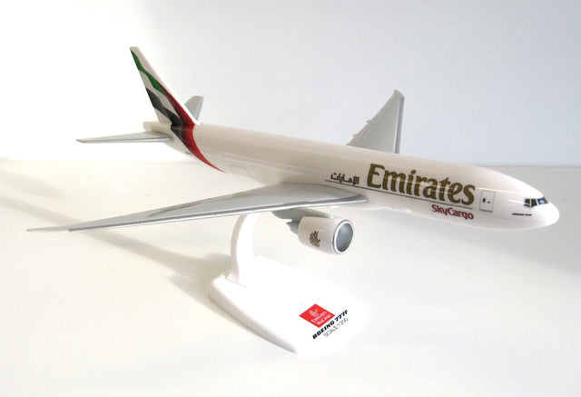 PPC Models Emirates New Livery SkyCargo Boeing B777-200FR 1/200 Aircraft Scale Model