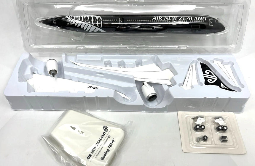 Hogan Air New Zealand Boeing 787-9 ZK-NZE 1/200 Scale