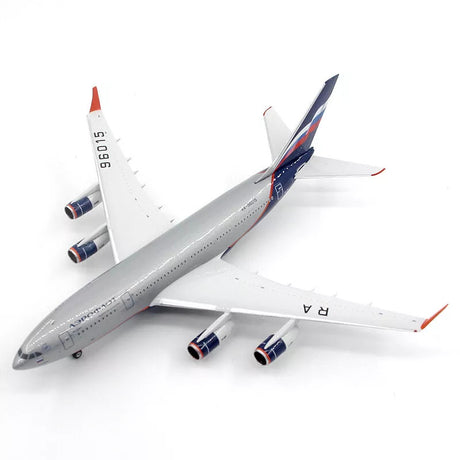 Phoenix Aeroflot Ilyushin IL-96-300 RA-96015 1/400 Aircraft Scale Model