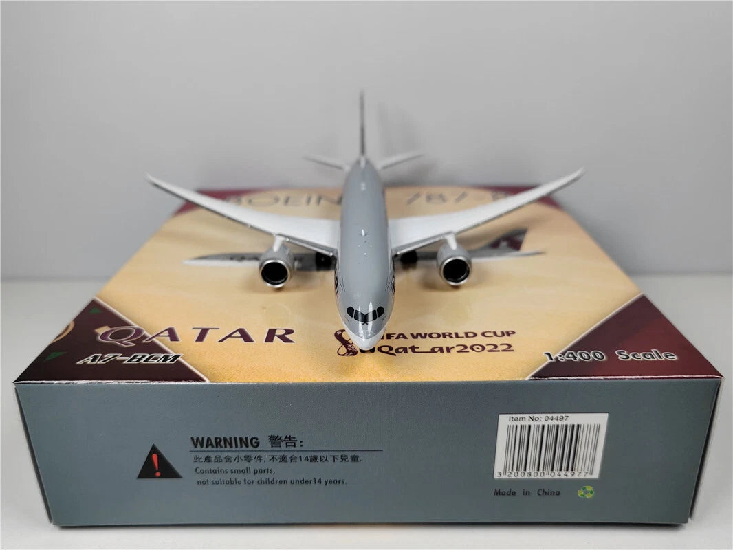 Phoenix Qatar Airways Boeing 787-8 A7-BCM 1/400 Aircraft Scale Phoenix Qatar Airways Boeing 787-8 A7-BCM 1/400 Aircraft Scale