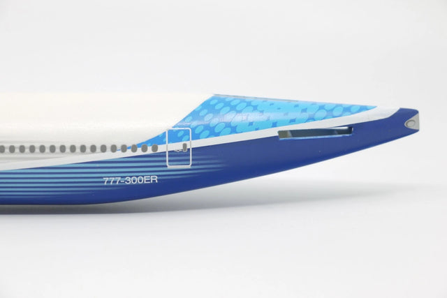 Hogan Boeing 777-300ER Boeing New Livery 1/200 Aircraft Scale Model