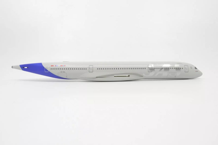 Hogan Wings SAS Scandinavian Airlines Airbus A350-900 1/200 Aircraft Scale Model