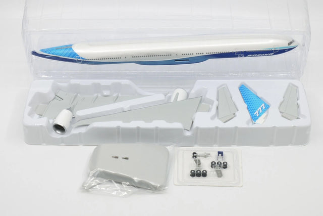 Hogan Boeing 777-300ER Boeing New Livery 1/200 Aircraft Scale Model