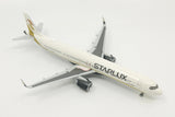 Hogan STARLUX Airlines Airbus A321NEO (with wooden stand and landing gear) 1/200 Scale