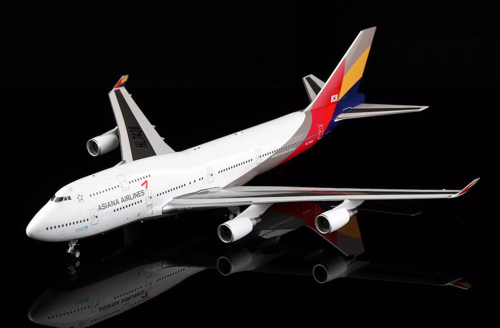 SQ Wings Asiana Airlines 