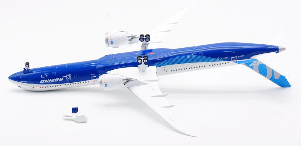 SQ Wings Boeing "House Color" Boeing B787-10 N528ZC 1/200 Scale