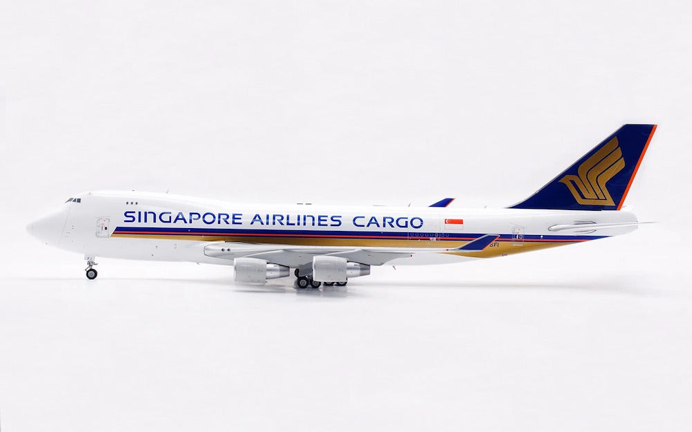 SQ Wings Singapore Airlines Cargo Boeing B747-400F 9V-SFI 1